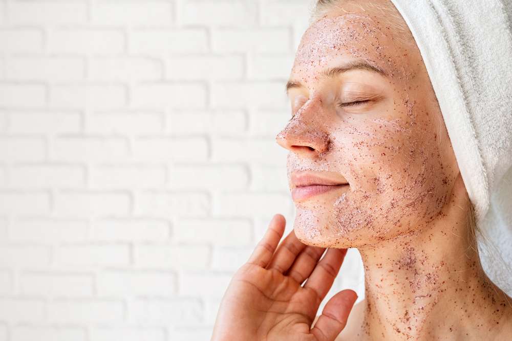 Bukan Daily Treatment, Ini Lho Produk Skincare yang Sebaiknya Tidak Digunakan Setiap Hari
