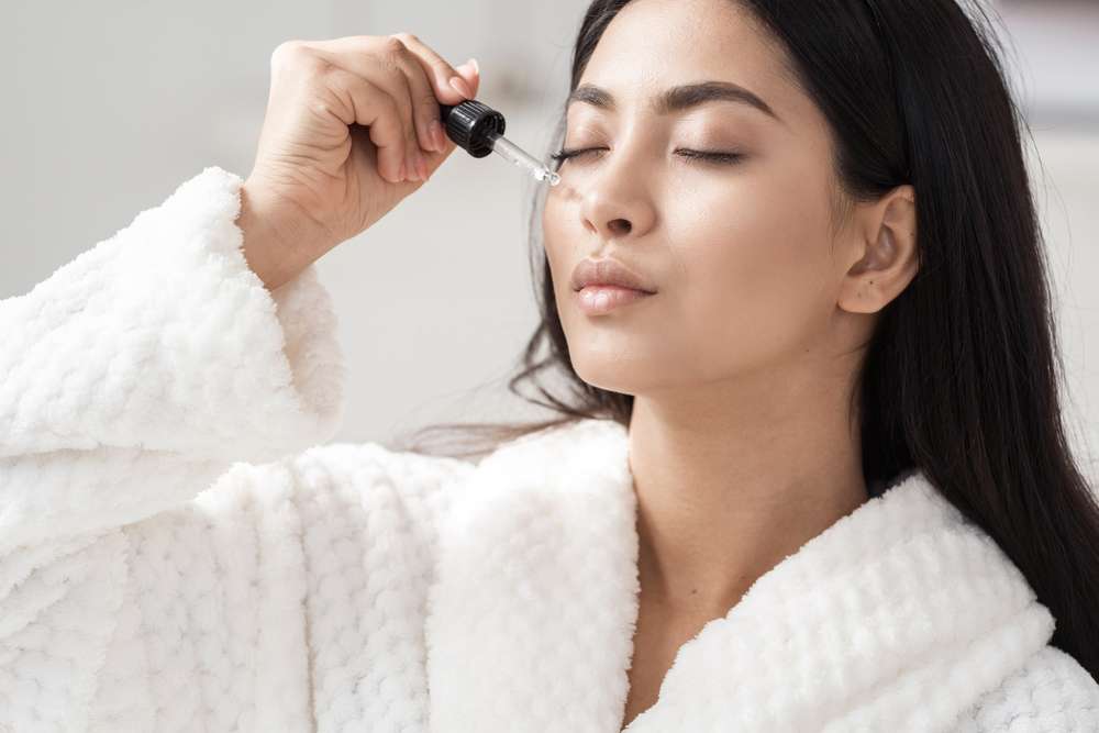 Bukan Daily Treatment, Ini Lho Produk Skincare yang Sebaiknya Tidak Digunakan Setiap Hari