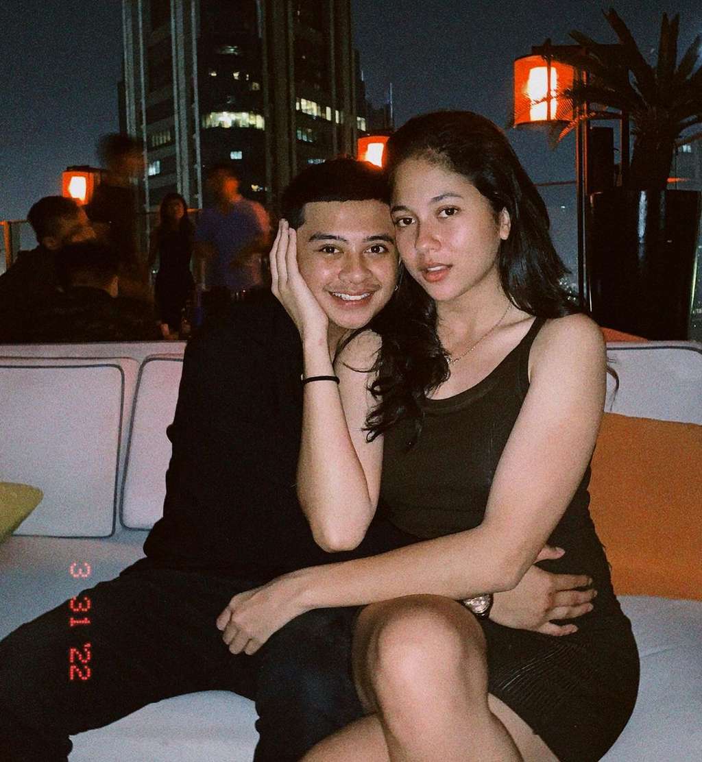 Bastian Steel dan Putri Marino