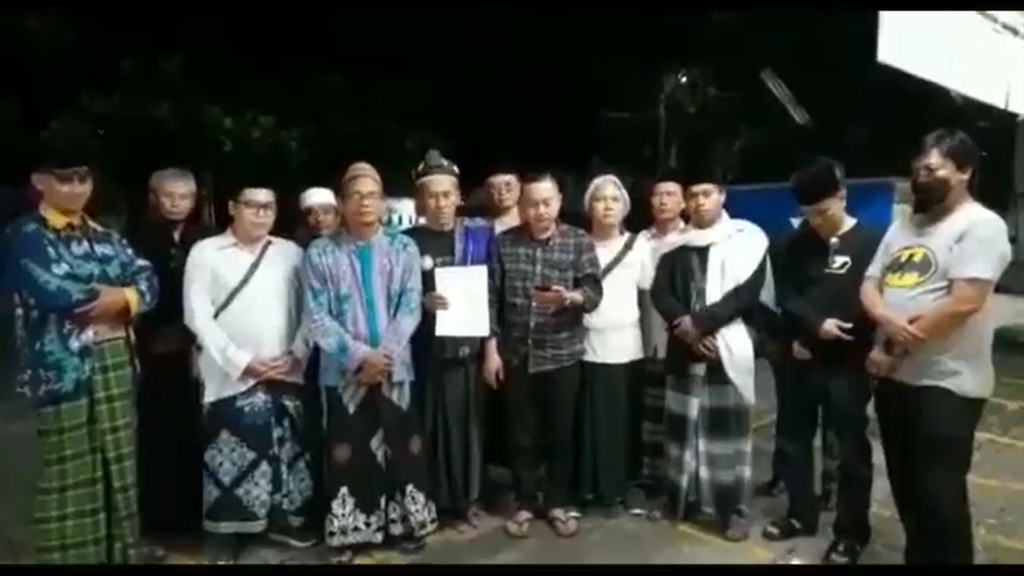 Sejumlah warga jonggol menolak uas ceramah di jonggol