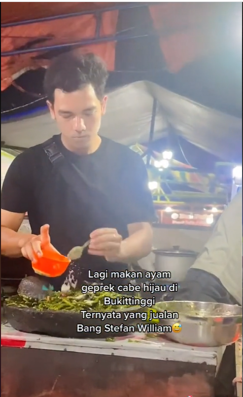 Penjual ayam geprek mirip Stefan William