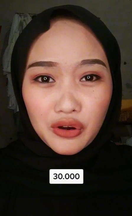 TikToker Unggah Hasil Makeup dengan Biaya Murah