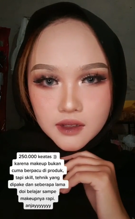 TikToker Unggah Hasil Makeup dengan Biaya Murah