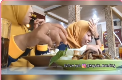 pengemis jitak pengunjung warung