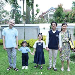 Keluarga Ruben Onsu dan Sarwendah.