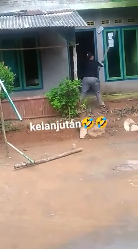 TKW hancurkan rumah sendiri
