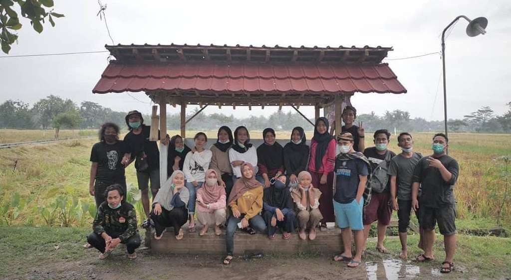 Mita Saputri saat Kuliah Kerja Nyata (KKN)