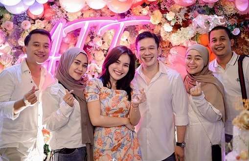 ayu ting ting ayu ting ting