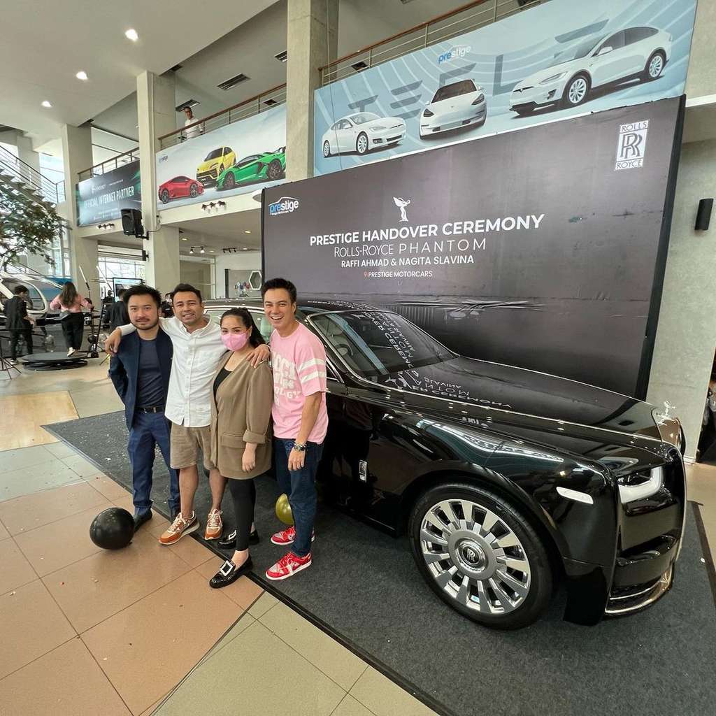 Mobil baru Nagita Slavina