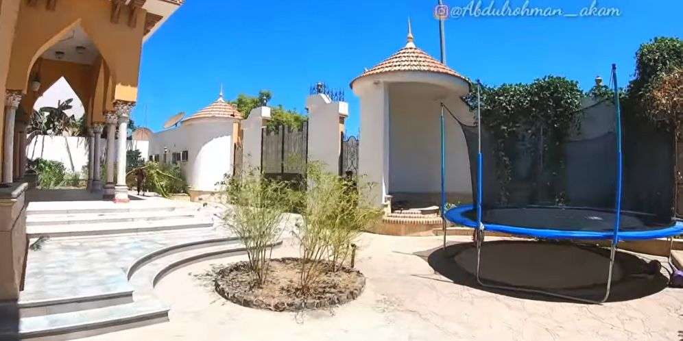 Rumah pria Indonesia di Arab Rumah pria Indonesia di Arab