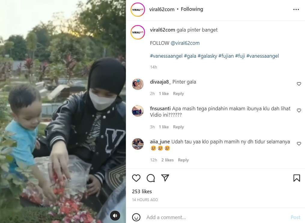 Gala Sky nabur bung di nisan papanya Bibi