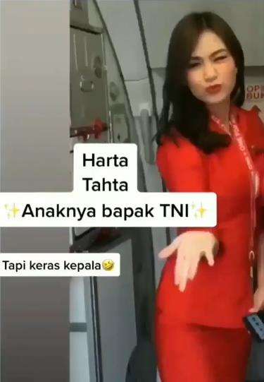 Kisah putri prajurit TNI menolak disuruh jadi Polwan.