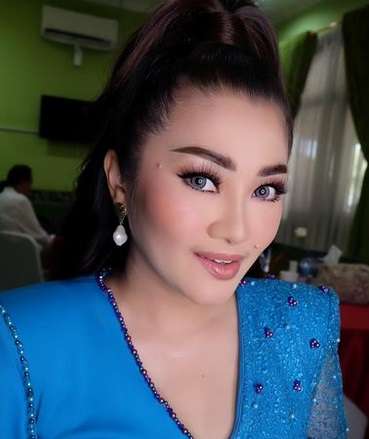 Fitri Carlina
