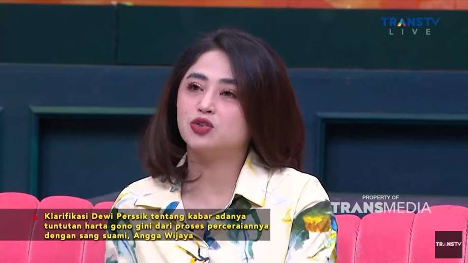 Dewi Perssik