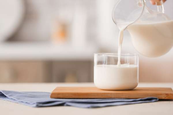 ilustrasi susu