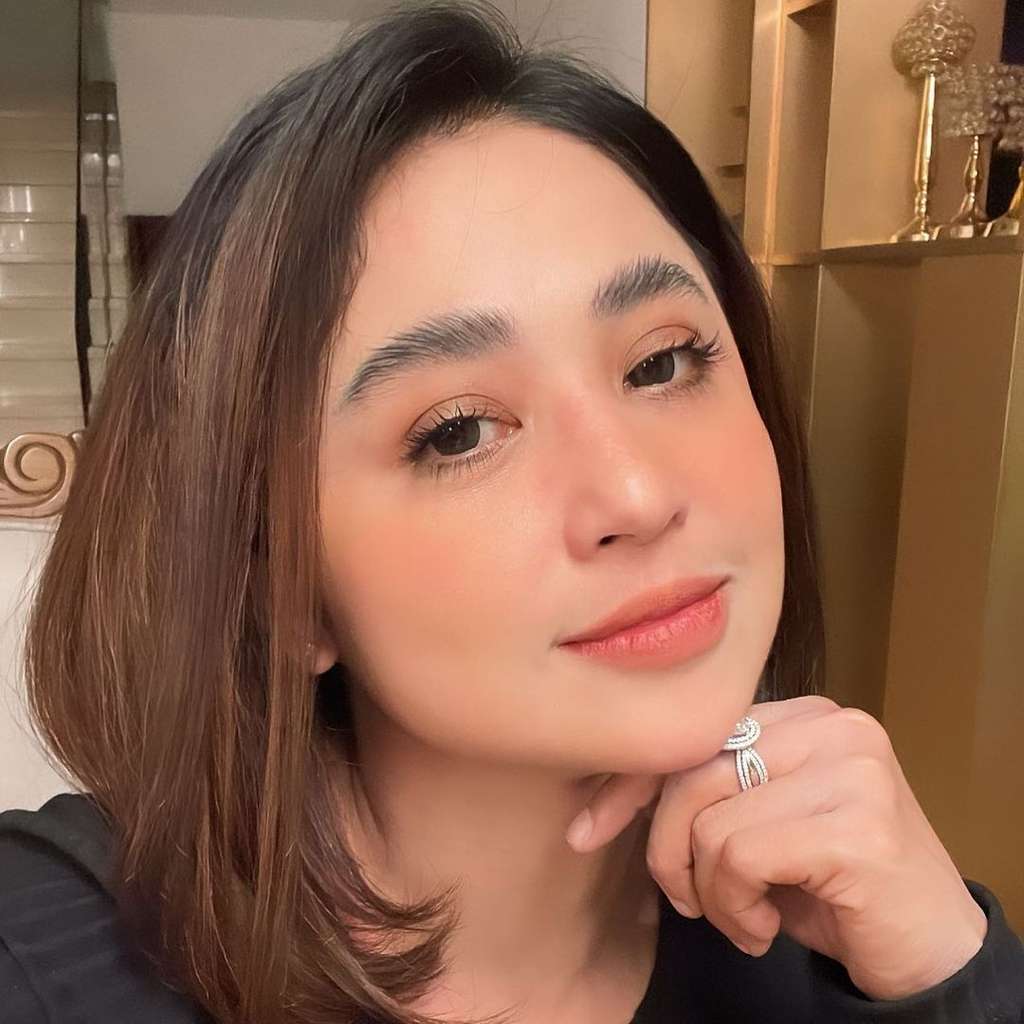Dewi Perssik