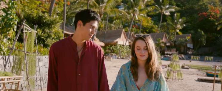 Maxime Bouttier dan Kaitlyn Dever