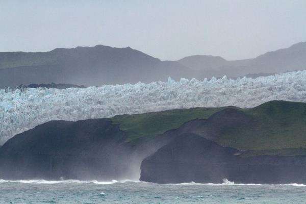 Keberadaan pulau terpencil di selatan Australia.