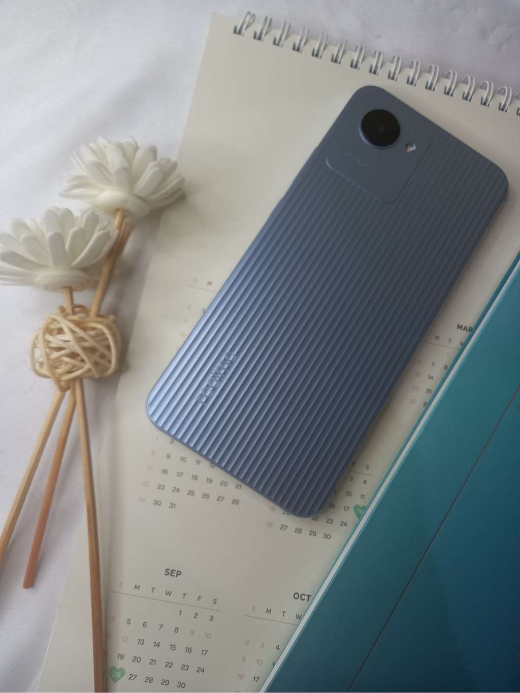 realme C30