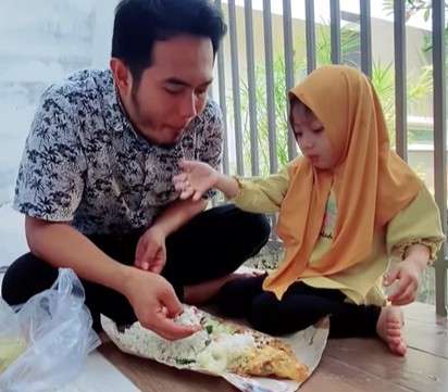 Makan bersama