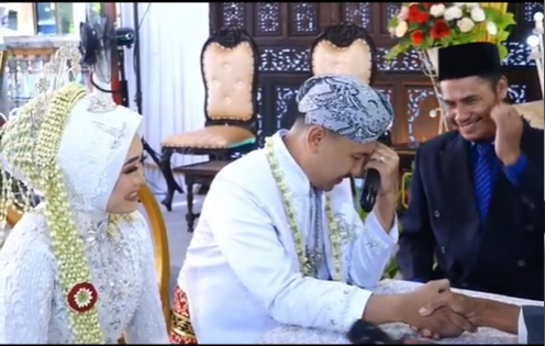 Saking Grogi Pengantin Pria Ini Salah Sebut Saat Ijab Kabul