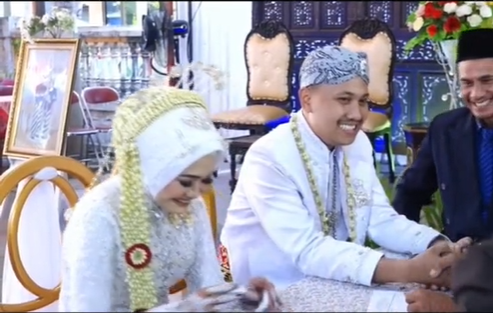 Saking Grogi Pengantin Pria Ini Salah Sebut Saat Ijab Kabul