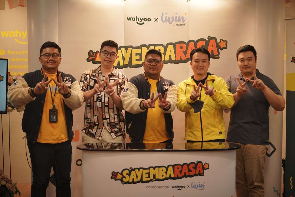 Kiri ke Kanan - Randy Hutagalung (Bank Mandiri) - Sandi Julio (Itadakimas Foodies) - Abraham (Bank Mandiri) - Peter Shearer (CEO Wahyoo Group)