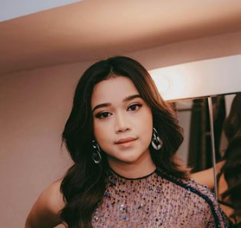 Gaya Makeup Brisia Jodie