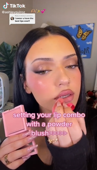 Trik Membuat Lipstik Tahan Lama