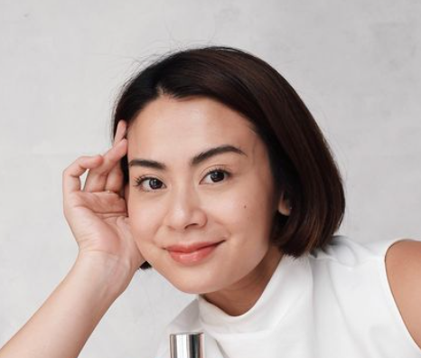Gaya Makeup Andra Alodita