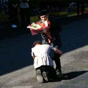 Kisah Haru Anak Sopir Angkot di Bandung Jadi Polisi dengan Nilai Terbaik