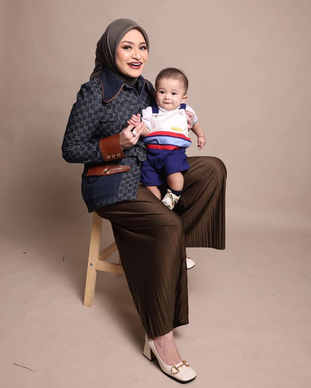 Nathalie dan baby Adzam Nathalie dan baby Adzam