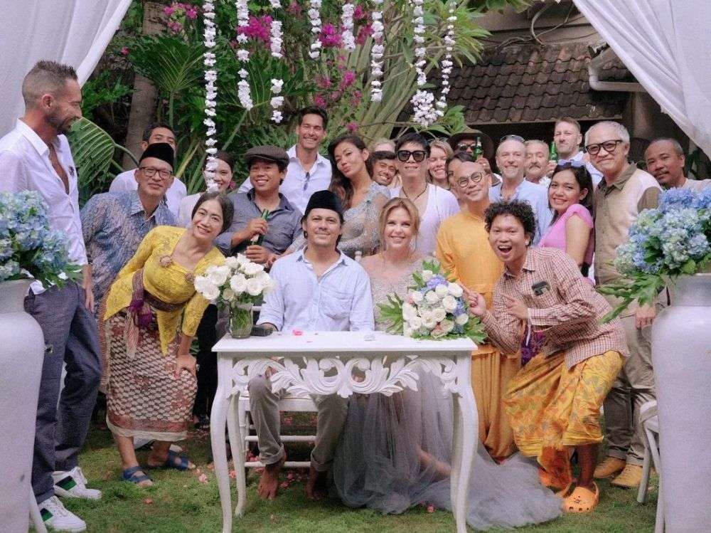 Mayky Wongkar resmi menikah