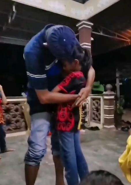 Beri surprise ulang tahun malah terkejut balik.