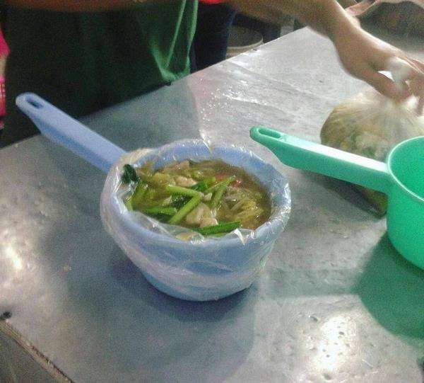 Fungsi nyeleneh gayung, warga +62 pasti paham.