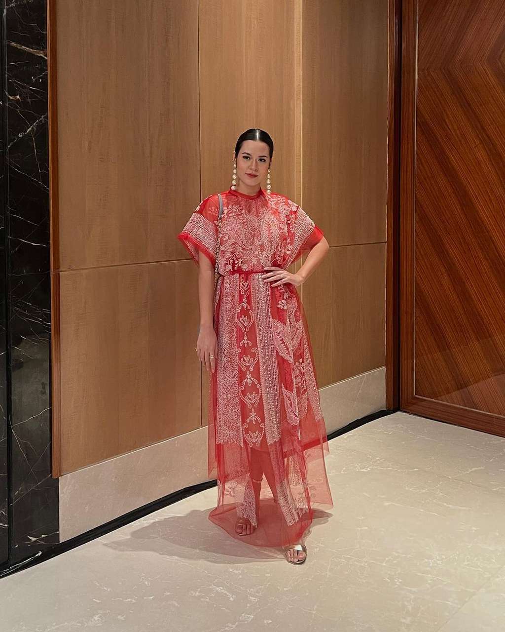 Instagram @raisa6690