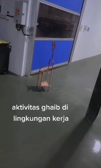 Buruh Pabrik Unggah Momen Mistis