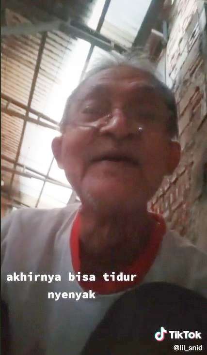 Sempat Viral 'Warung Gaib', Ternyata Ini Sosok Penjualnya