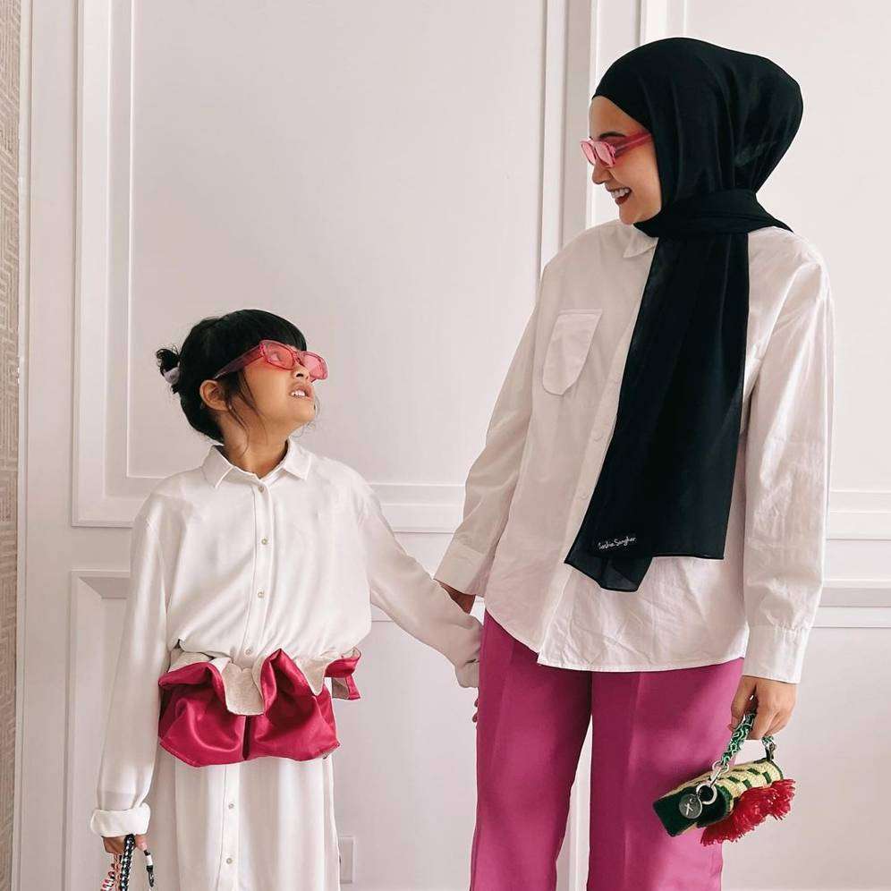 Hawwa dan Zaskia Hawwa dan Zaskia