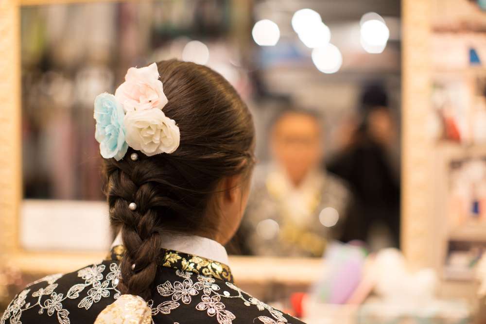 Mengepang Rambut