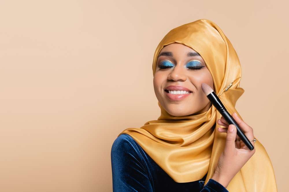 Memakai Makeup
