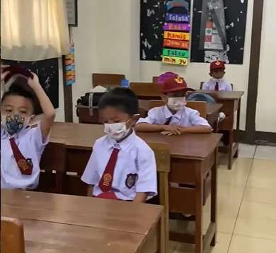 Kembar AIUEO
