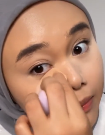 Trik Memakai Concealer