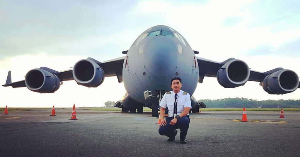 Pilot Cilitink Kapten Boy Awalia Pilot Cilitink Kapten Boy Awalia