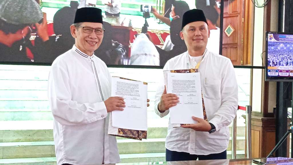 ketua dewan pengurus masjid agung sunda kelapa