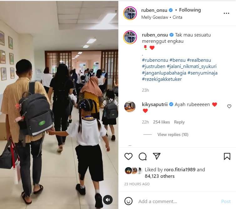 Ruben Onsu antar Thalia ke sekolah