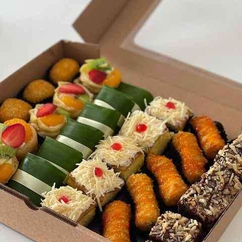 Manis dan Sedap/Momina Kitchen