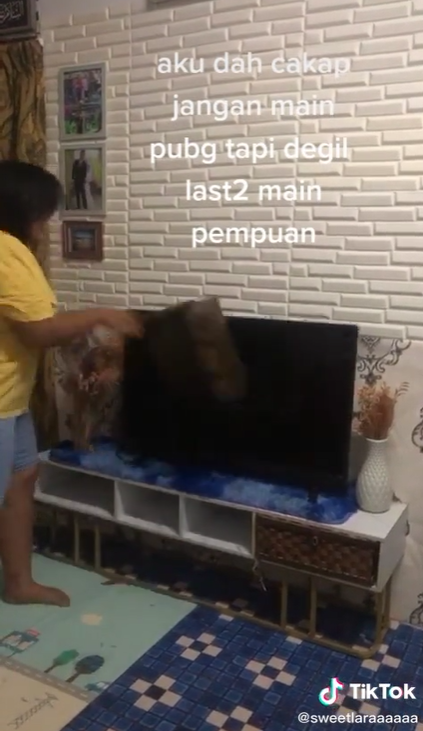 Istri Ngamuk Hancurkan TV Gegara Suami Selingkuh di PUBG: Kucari sampai Ketemu