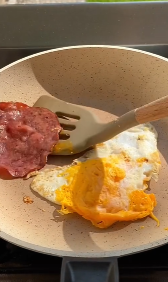 Memasak Sandwich Praktis