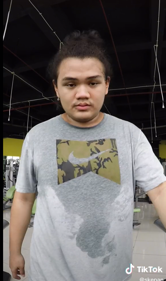 Dulu Pria Ini Ditolak karena Gemuk, Penampilannya Kini Malah Bikin Kagum Dulu Pria Ini Ditolak karena Gemuk, Penampilannya Kini Malah Bikin Kagum